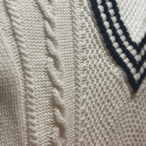 Vintage Lauren Ralph Lauren Cricket Sweater PS White Cable Knit V-Neck 1990’s - Picture 4 of 7